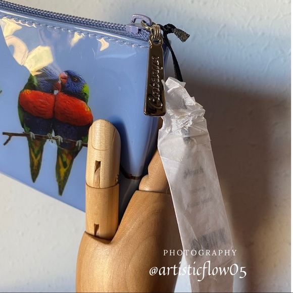 NEW! Sitting Pretty By Catseye London Cosmetic Bag - Picture 4 of 8